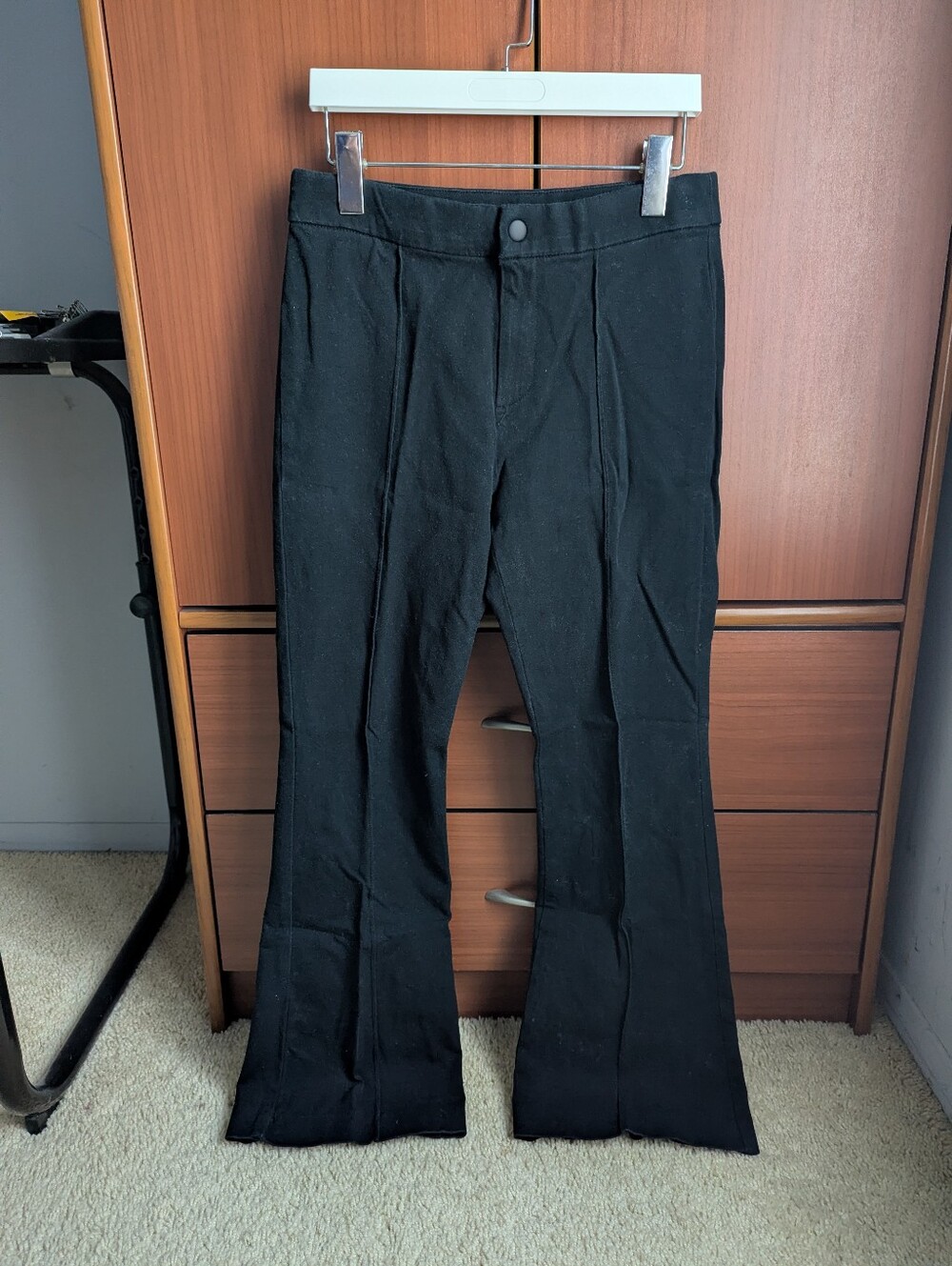 Gap High Rise BiStretch Flare Pants Black Size 8 Petite